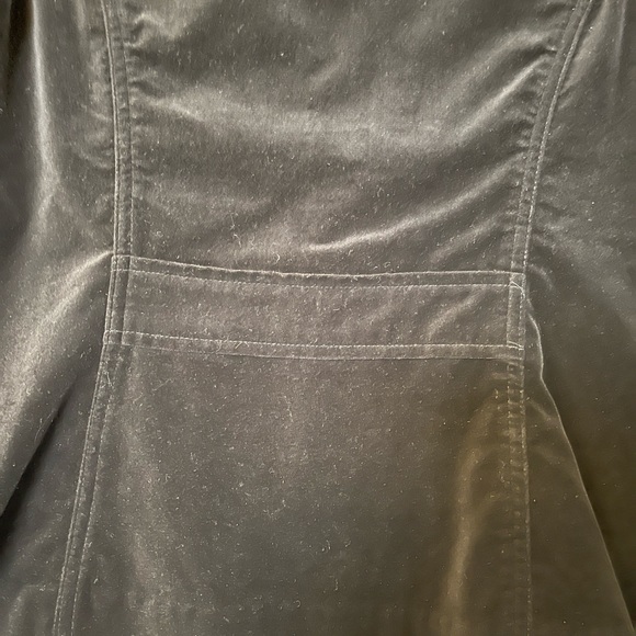 Women’s Black “Velvet like” blazer - Picture 2 of 5